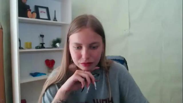 Image 6 of klerkarina Stream on Chaturbate on 16 days ago