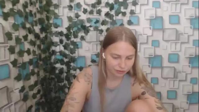 Image 8 of klerkarina Stream on Chaturbate on 2 days ago