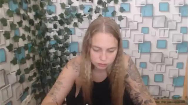 Image 4 of klerkarina Stream on Chaturbate on 5 months ago