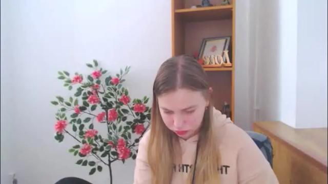 Thumbnail 1, klerkarina's Stream at Chaturbate, 2 months ago