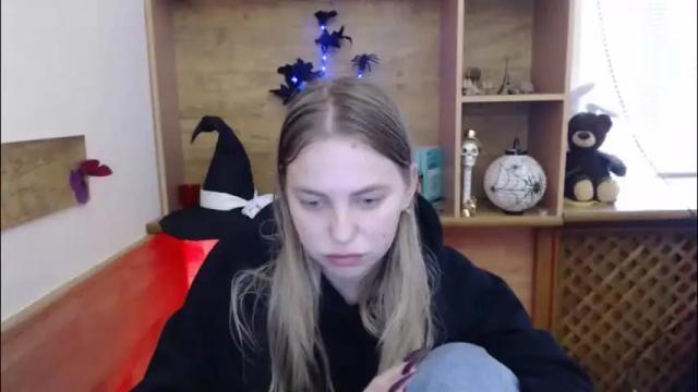 Image 6 of klerkarina Stream on Chaturbate on 2 months ago