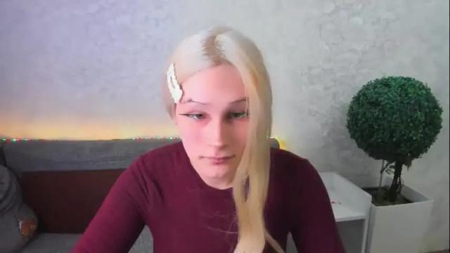 Image 3 of klin_miller Stream on Chaturbate on 28 days ago