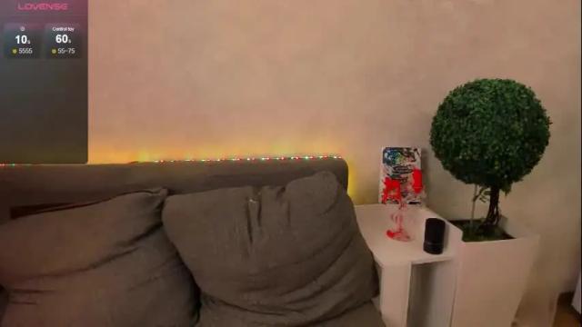 Image 12 of klin_miller Stream on Chaturbate on 18 days ago