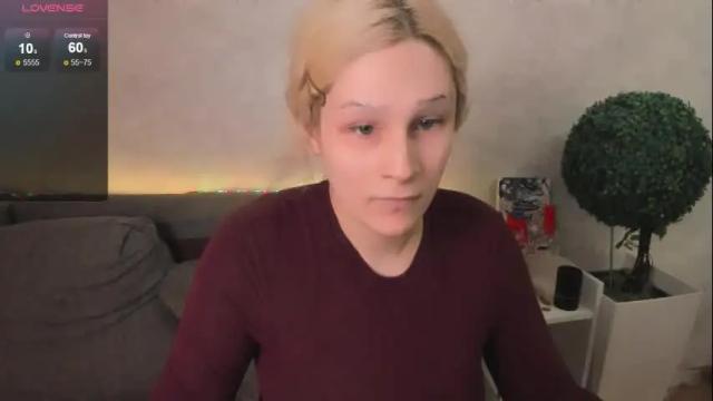 Image 12 of klin_miller Stream on Chaturbate on 12 days ago