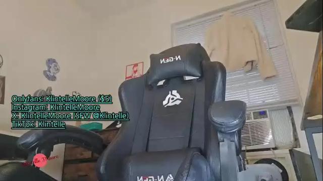 Image 4 of klintellemoore Stream on Chaturbate on 2 months ago