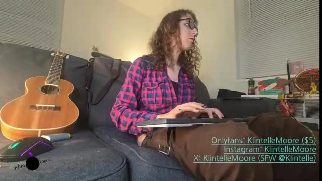 Thumbnail 1, klintellemoore's Stream at Chaturbate, 1 month ago