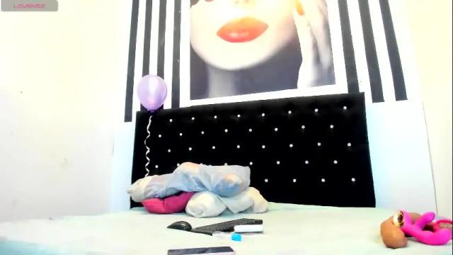 Image 11 of kloe__11 Stream on Chaturbate on 1 month ago