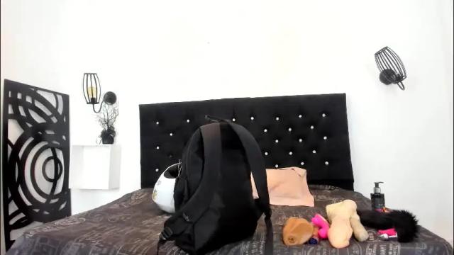 Thumbnail 1, kloe__11's Stream at Chaturbate, 5 months ago