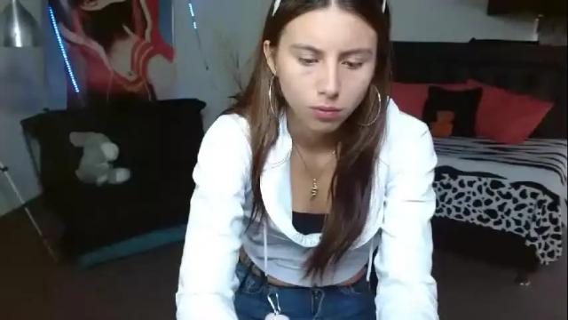 Image 2 of kloe_deker Stream on Chaturbate on 1 month ago
