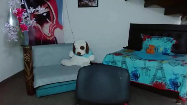 Image 12 of kloe_deker Stream on Chaturbate on 27 days ago