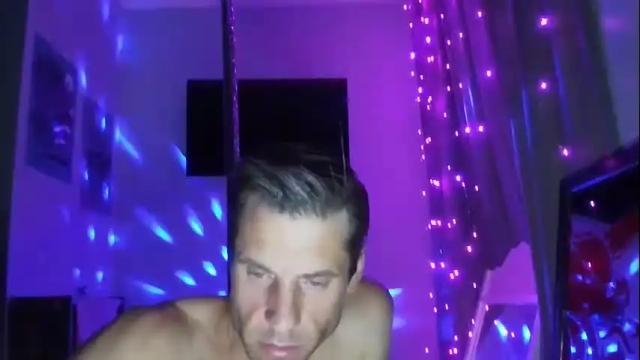 Image 3 of kmack1111 Stream on Chaturbate on 4 days ago