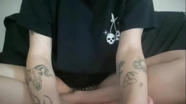 Image 10 of knextdoor Stream on Chaturbate on 2 months ago