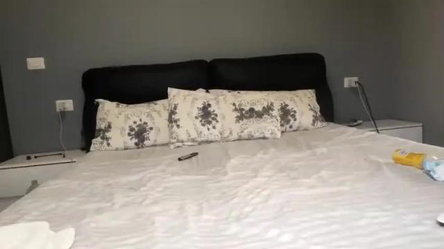 Image 8 of koala_piccolina Stream on Chaturbate on 18 months ago