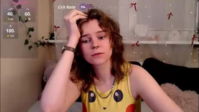 Image 2 of komorebbi Stream on Chaturbate on 1 month ago