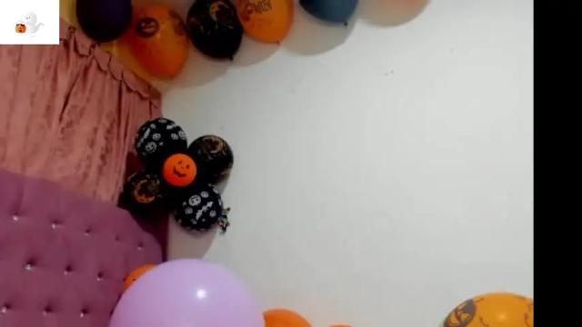 Image 3 of konie_hot Stream on Chaturbate on 2 days ago