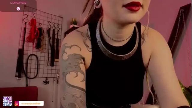 Image 6 of koracrosbie Stream on Chaturbate on 1 month ago
