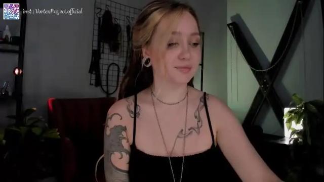 Image 11 of koracrosbie Stream on Chaturbate on 19 days ago