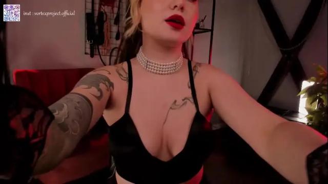 Image 6 of koracrosbie Stream on Chaturbate on 2 days ago