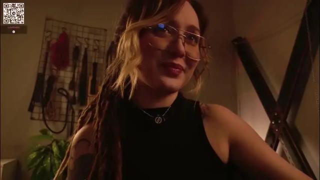 Image 12 of koracrosbie Stream on Chaturbate on 8 days ago