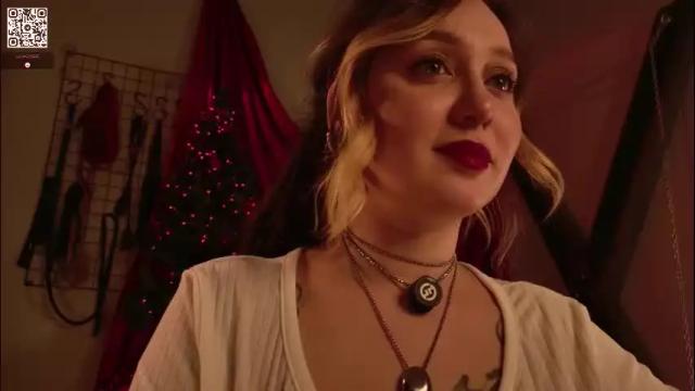 Image 10 of koracrosbie Stream on Chaturbate on 1 month ago