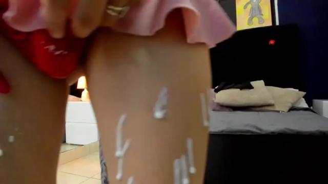 Image 3 of koralayn_tunes Stream on Chaturbate on 21 months ago