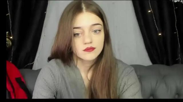 Image 10 of koralinmoore Stream on Chaturbate on 15 months ago