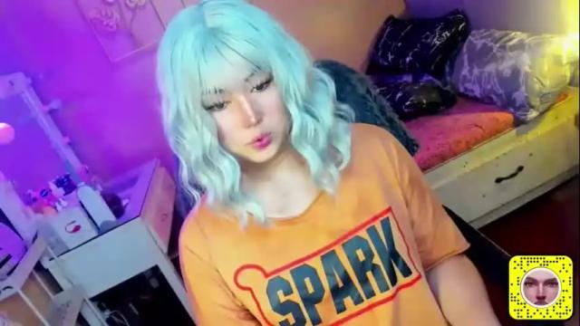Image 2 of koreandollts Stream on Chaturbate on 18 days ago