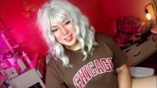 Image 3 of koreandollts Stream on Chaturbate on 1 month ago