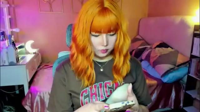 Image 3 of koreandollts Stream on Chaturbate on 29 days ago