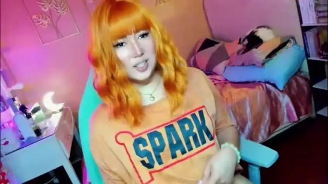 Image 3 of koreandollts Stream on Chaturbate on 25 days ago