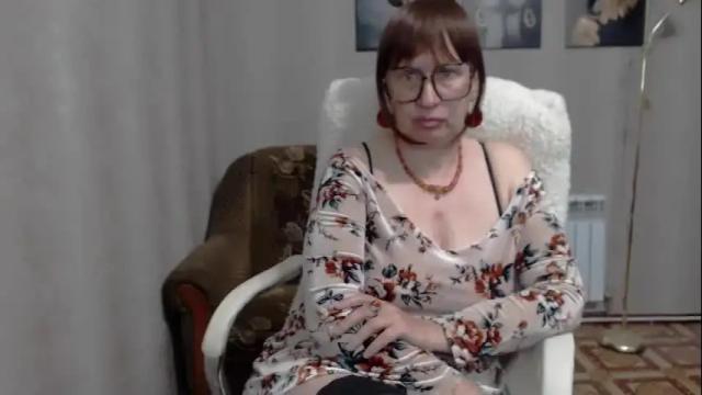 Image 4 of koroleva70 Stream on Chaturbate on 1 month ago