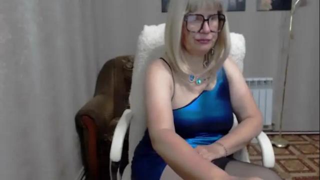 Image 3 of koroleva70 Stream on Chaturbate on 17 days ago