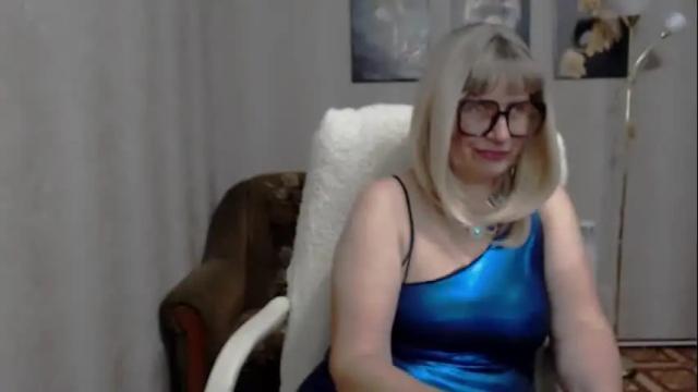 Image 7 of koroleva70 Stream on Chaturbate on 17 days ago