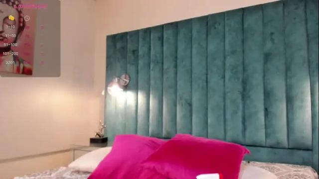 Image 3 of korynnemassiah Stream on Chaturbate on 7 months ago