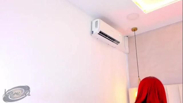 Image 8 of kosmic_21 Stream on Chaturbate on 2 months ago