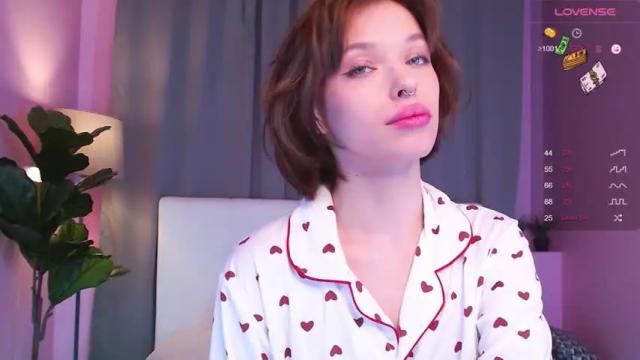 Image 3 of kossie_ Stream on Chaturbate on 14 months ago