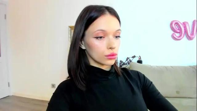 Image 10 of kossie_ Stream on Chaturbate on 9 days ago