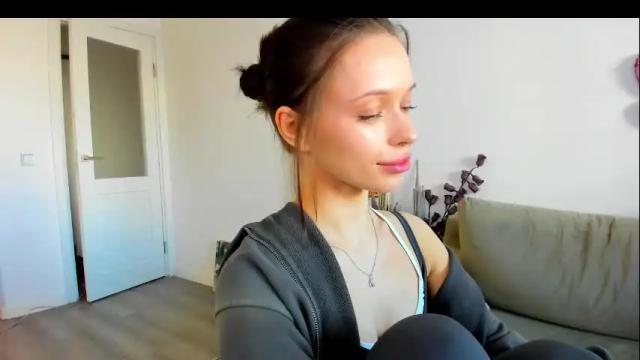 Thumbnail 2, kossie_'s Stream at Chaturbate, 1 month ago