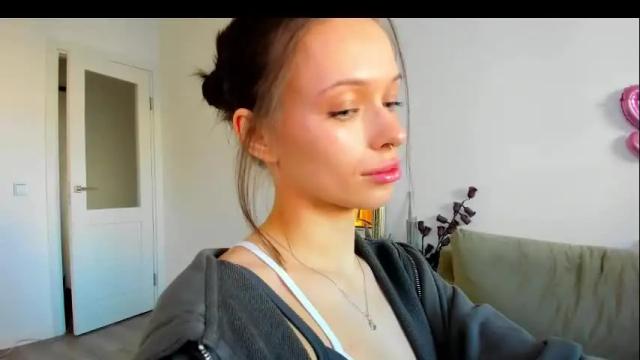 Image 7 of kossie_ Stream on Chaturbate on 1 month ago