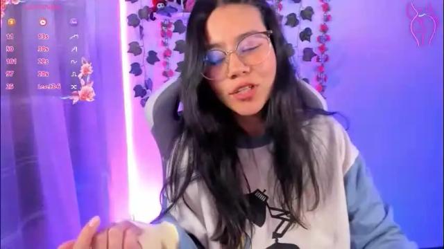 Image 2 of kotomi_rosse Stream on Chaturbate on 2 months ago