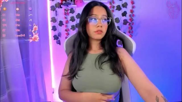 Image 4 of kotomi_rosse Stream on Chaturbate on 1 month ago