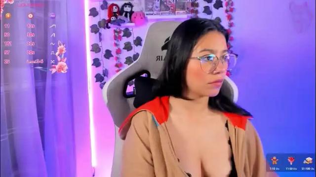 Image 11 of kotomi_rosse Stream on Chaturbate on 1 month ago