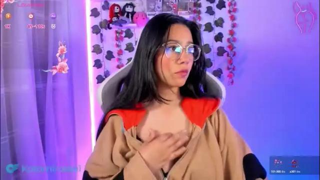 Image 3 of kotomi_rosse Stream on Chaturbate on 1 month ago