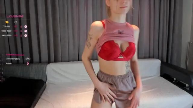 Image 4 of kourtneysherman Stream on Chaturbate on 17 months ago