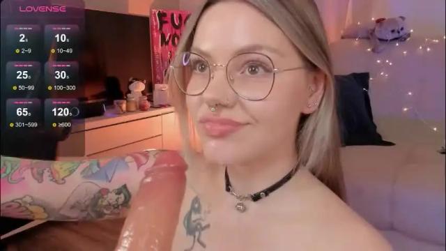 Thumbnail 3, koza_dereza_'s Stream at Chaturbate, 2 months ago