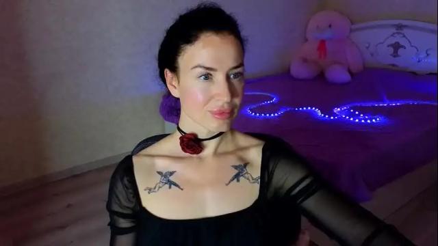 Image 4 of krasfeya Stream on Chaturbate on 14 days ago