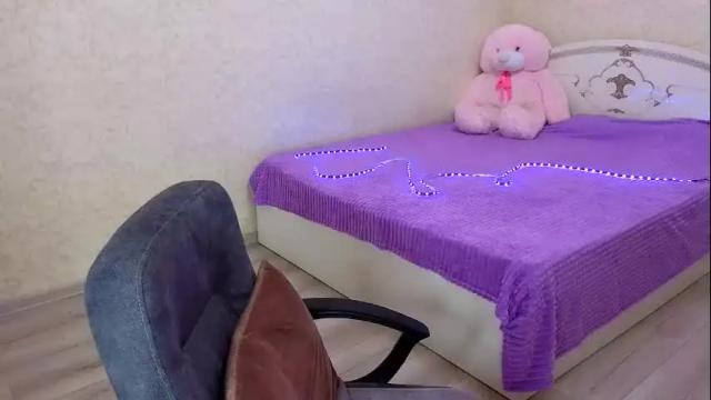 Image 12 of krasfeya Stream on Chaturbate on 12 days ago