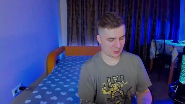 Image 6 of kratoslisandra Stream on Chaturbate on 7 days ago
