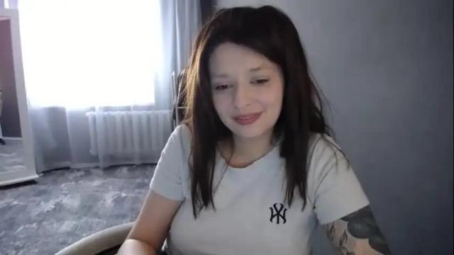 Image 4 of kris_again Stream on Chaturbate on 6 months ago