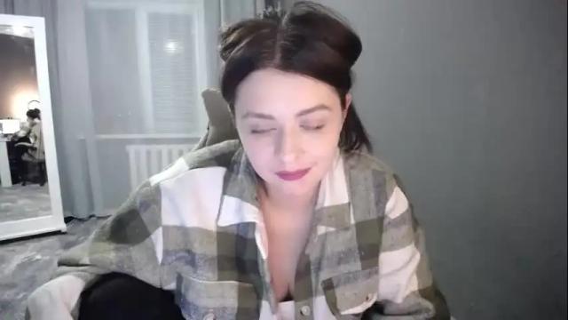 Image 6 of kris_again Stream on Chaturbate on 6 months ago